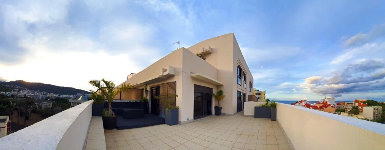 Rooftop - L'Appartement En Haut Saint-Denis Luaran gambar